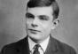 The Imitation Game – Pamätník, ktorý postavil Tyldum Alan Turing, bol modrý