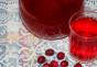How is berry juice beneficial during pregnancy?